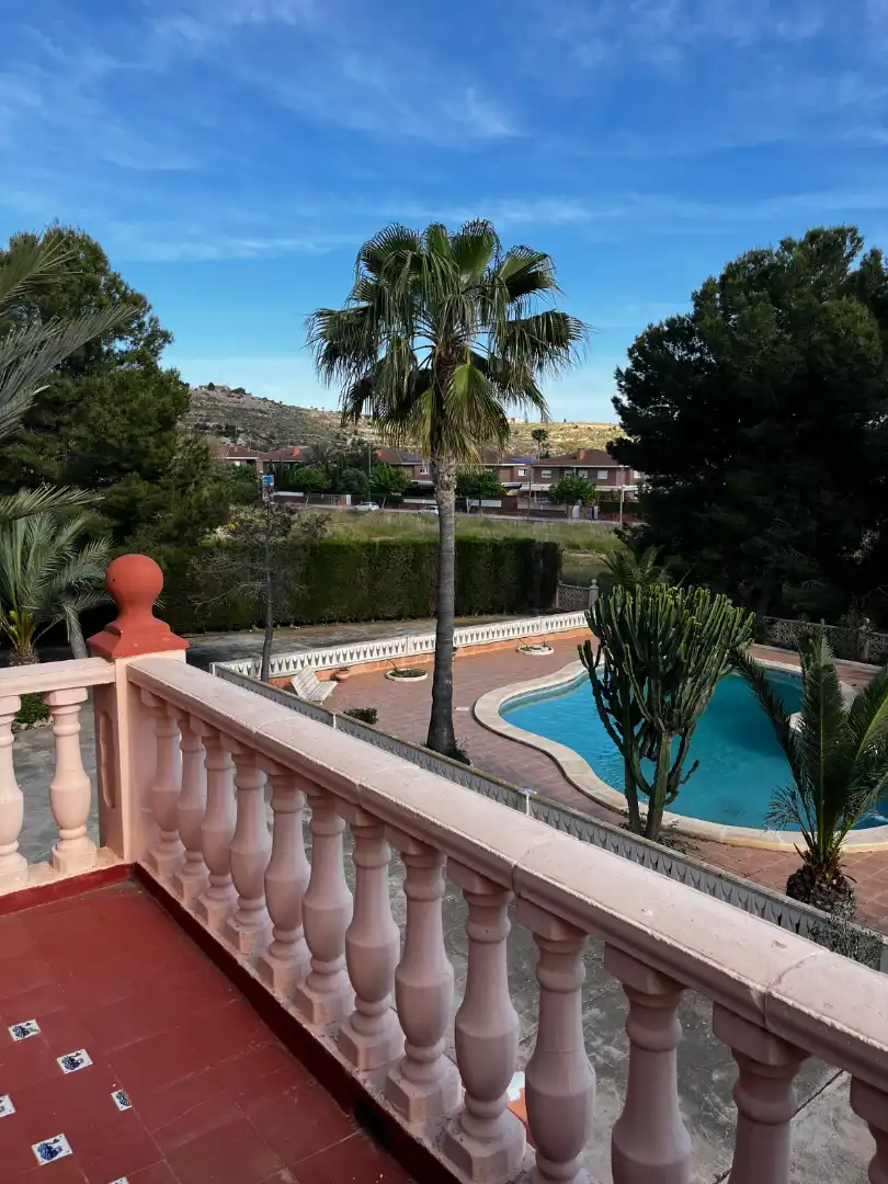 Schwimmbecken von Country house zum Verkauf in Mutxamel mit Privatgarten und Terrasse