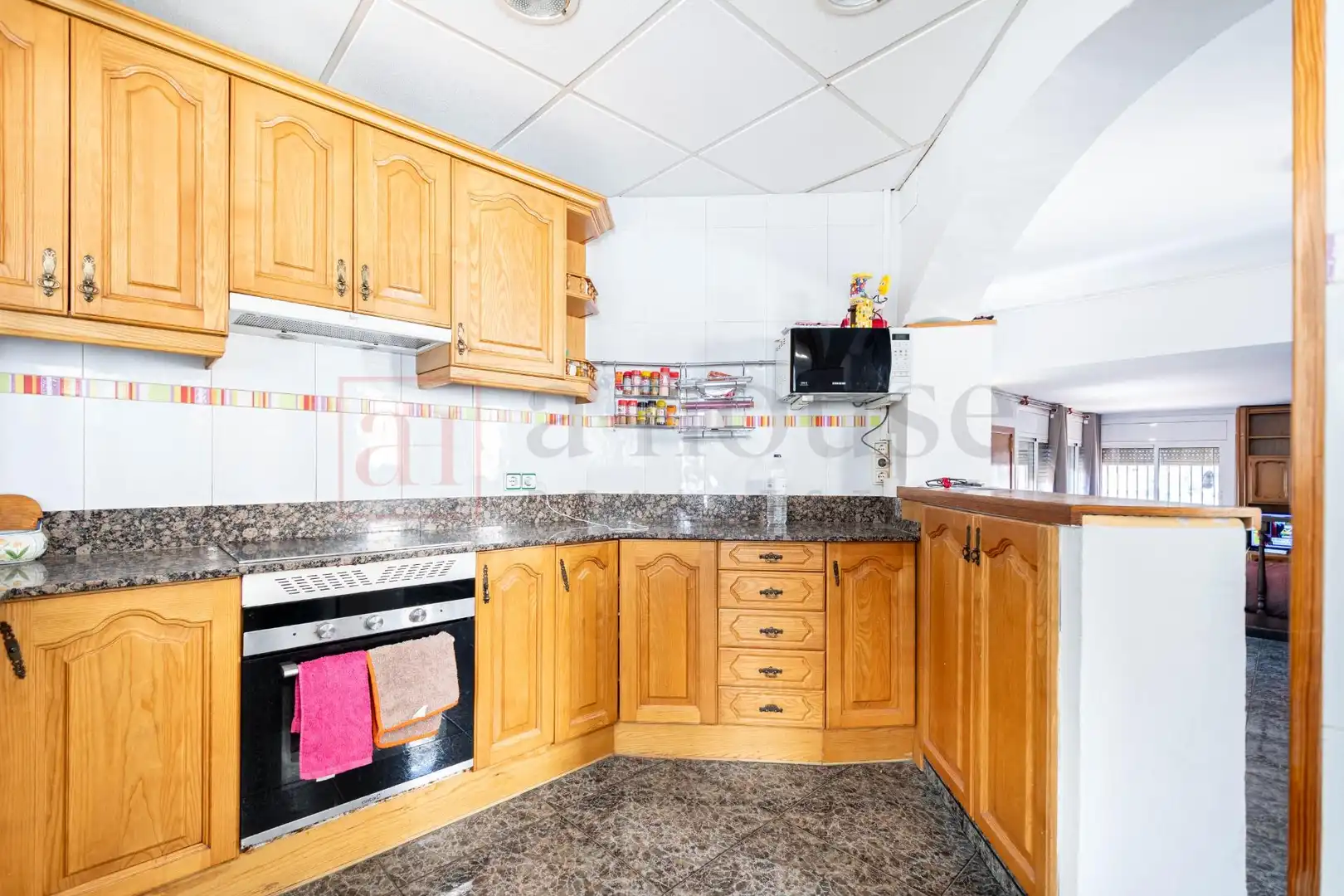 Cocina de Casa o chalet en venta en Barcelona con Aire acondicionado, Calefacción y Terraza