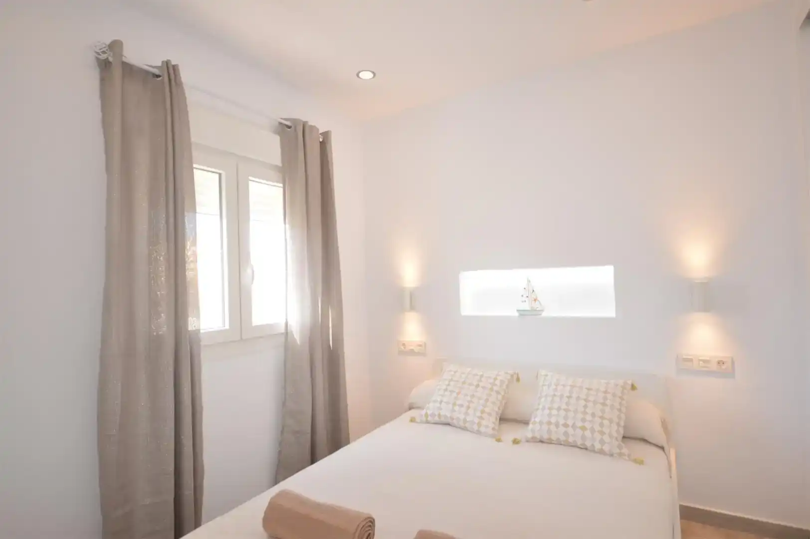 Schlafzimmer von Wohnung zur Miete in Conil 