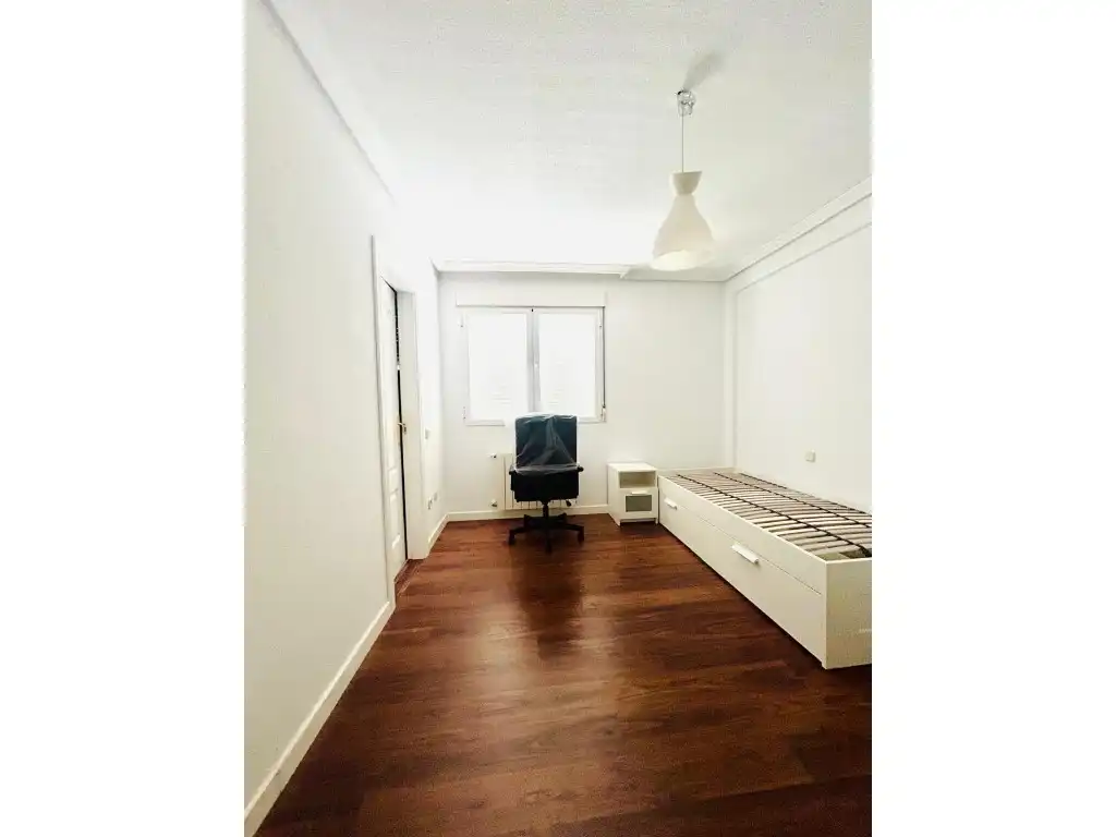 Habitación en Calle Francisco Pizarro, Villanueva de la Cañada ciudad