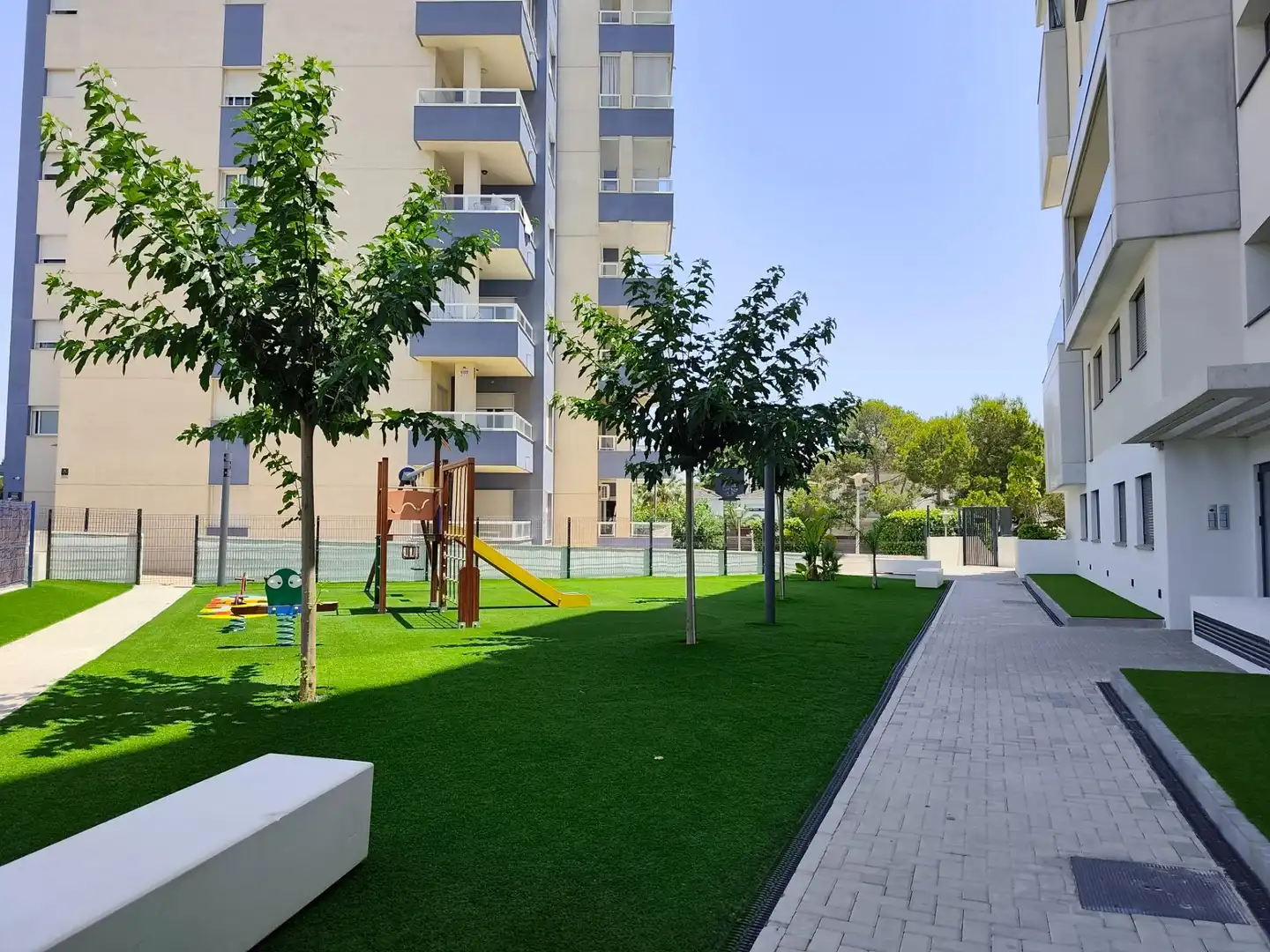 Terrace of Ground floor for rent in Orihuela  with Air Conditioner, Heating and Private garden