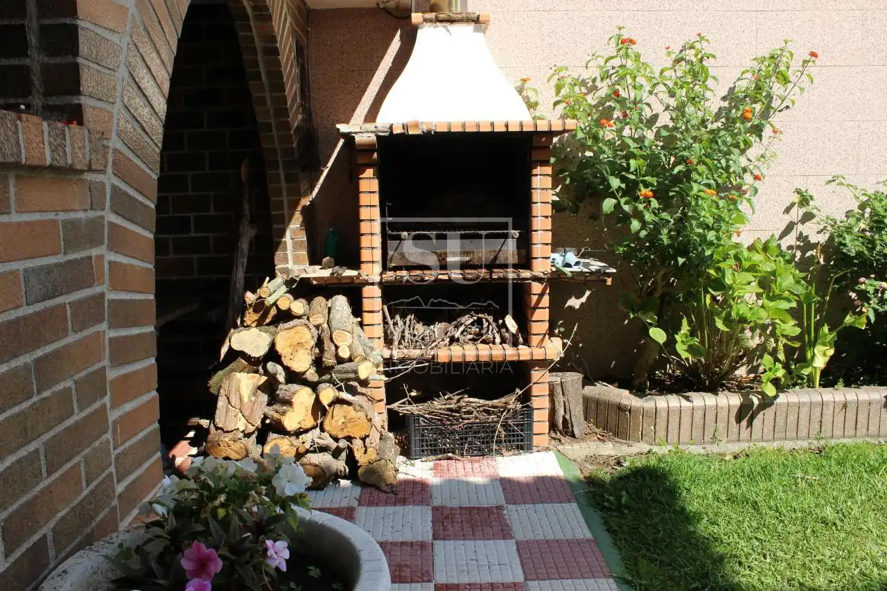 Jardín de Casa o chalet en venta en Nigrán con Calefacción, Jardín privado y Terraza