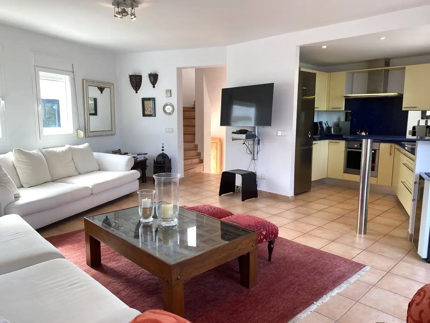 Sala de estar de Casa adosada en venta en Santa Eulària des Riu con Aire acondicionado, Calefacción y Jardín privado