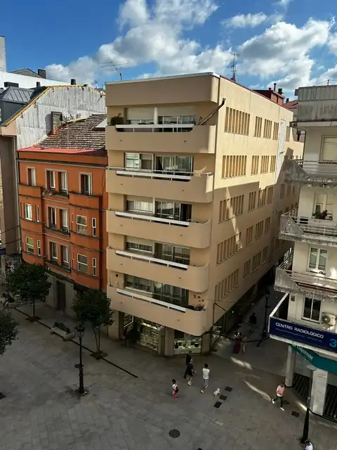 Piso con terraza en venta en Rúa Castelao, imagen 5