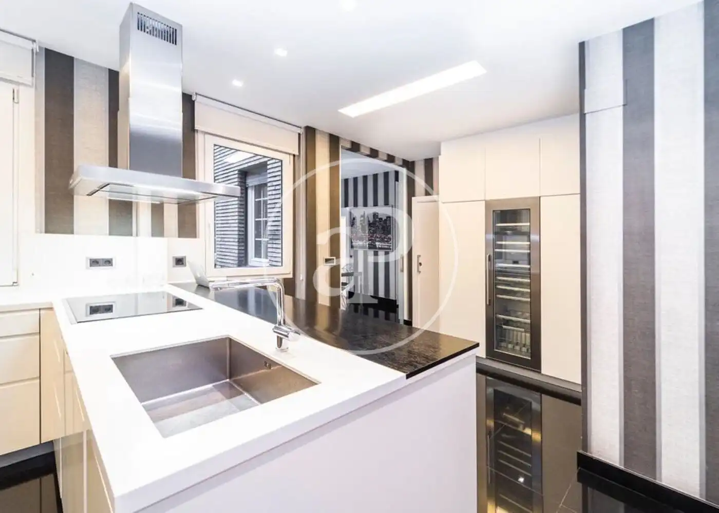 Cocina de Piso de alquiler en Madrid con Aire acondicionado y Calefacción
