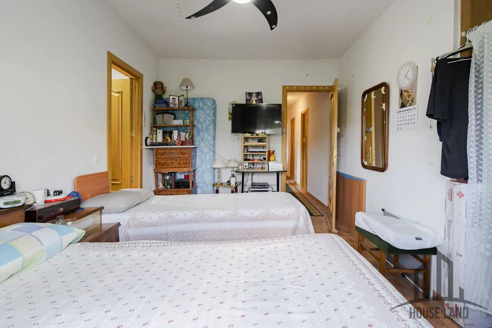 Habitación de Casa o chalet en venta en El Casar con Calefacción y Jardín privado