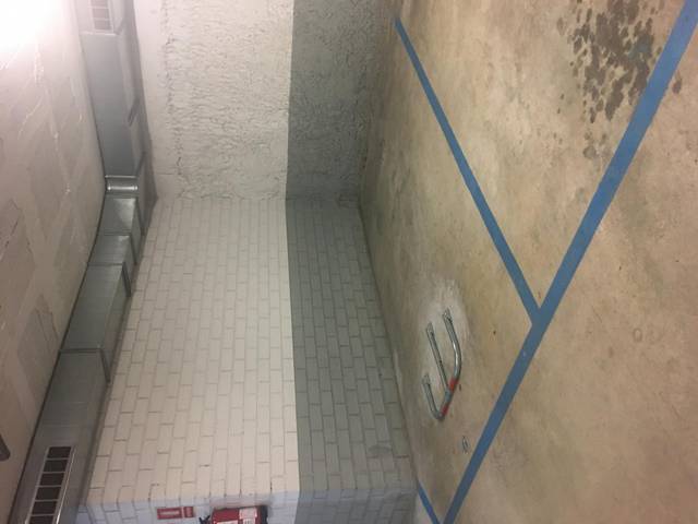 Garaje en Venta en Carrer RAMON TURRO en El Poblenou