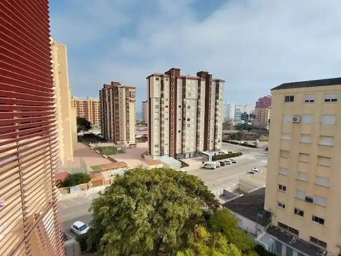 Apartament amb piscina de lloguer a calle de la valldigna 5, imagen 3