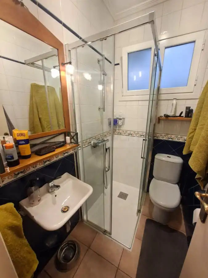 Baño de Piso en venta en Vitoria - Gasteiz con Calefacción y Parquet