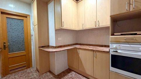 Foto 5 de Piso en venta en Calle Martí I Codolar, Santa Eulàlia, L'Hospitalet de Llobregat