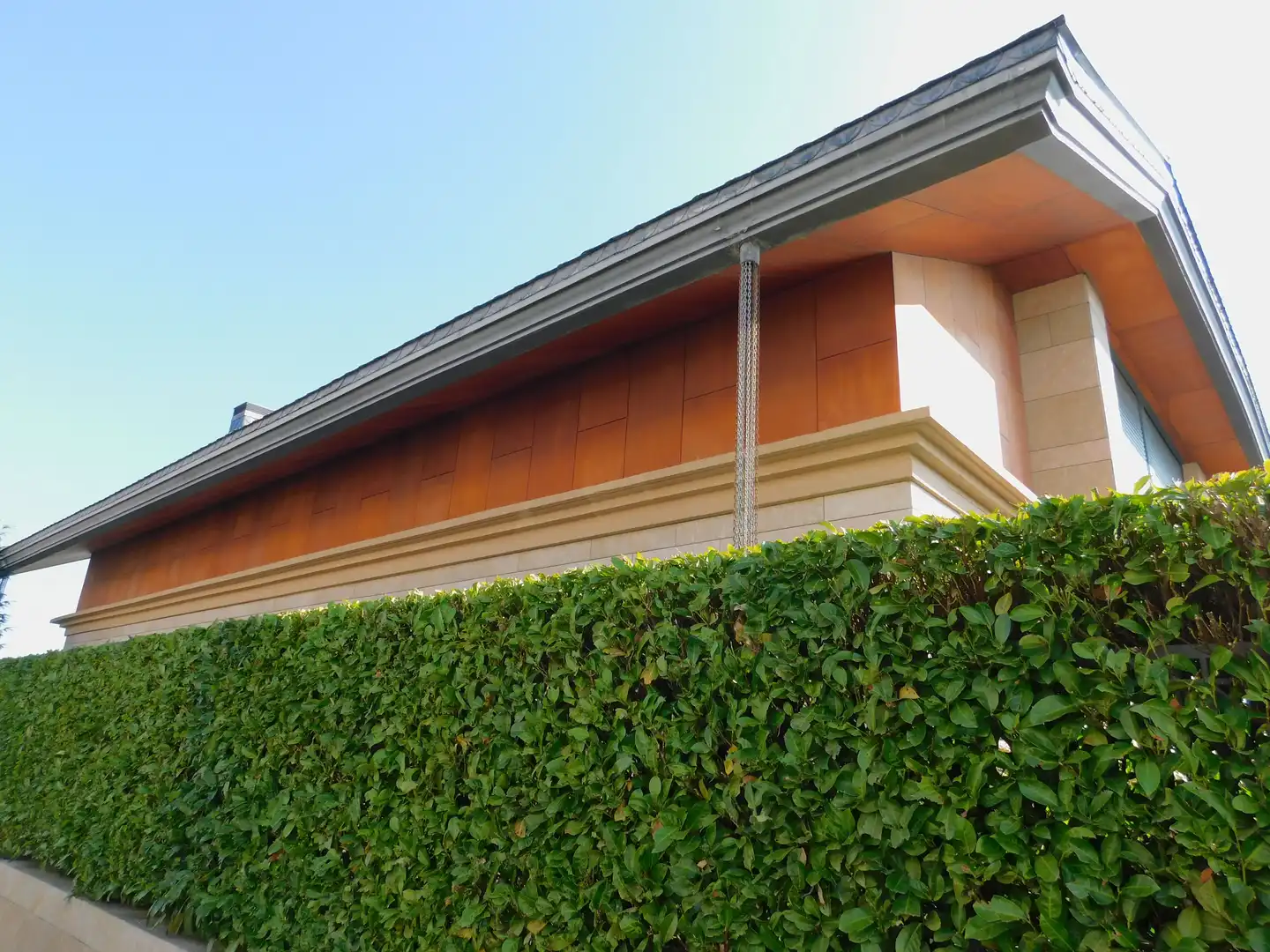 Vista exterior de Casa o chalet en venta en Zizur Mayor / Zizur Nagusia con Calefacción, Jardín privado y Terraza