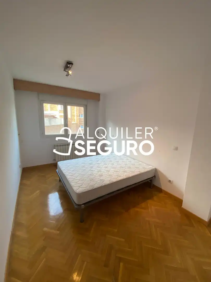 Flat with pool to rent in peñalver, imagen 8