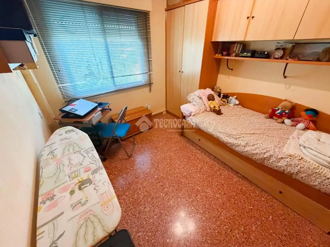 Flat for sale in Venta del Olivar