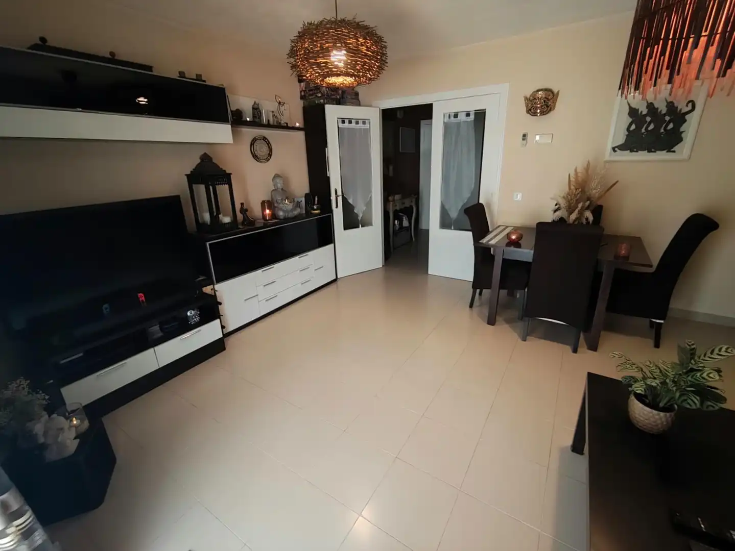 Sala de estar de Casa adosada en venta en Valverde de Alcalá, Madrid