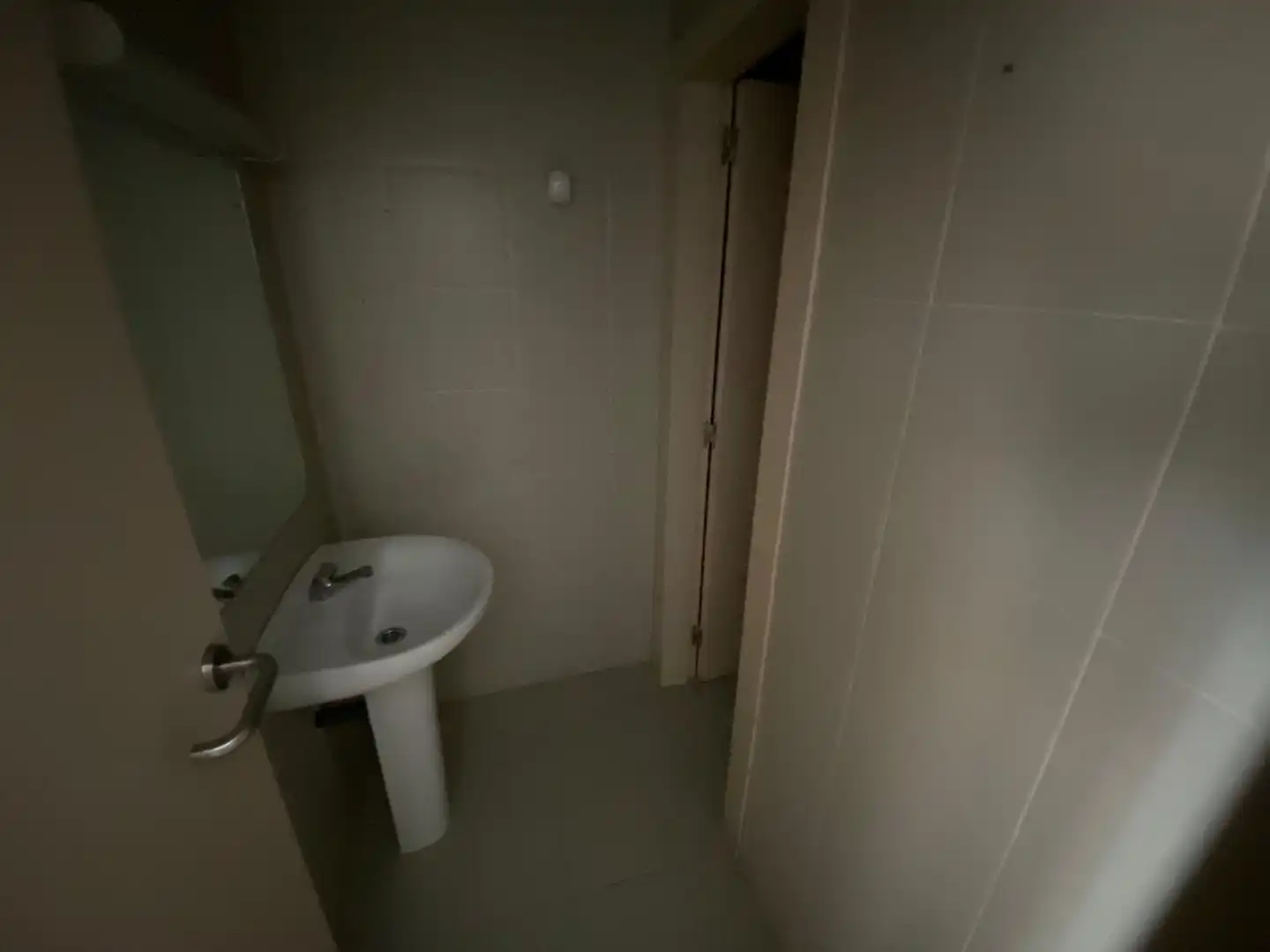 Badezimmer von Geschaftsraum zur Miete in Vigo  mit Klimaanlage und Terrasse