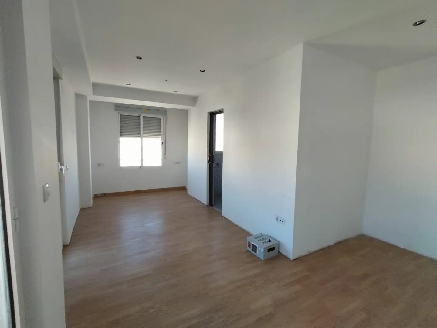 Piso en venta en Elda con Balcón y Alarma