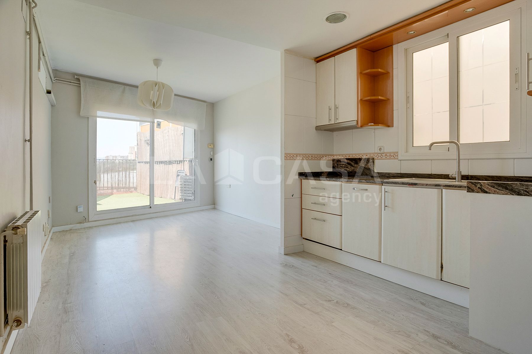 Bedroom of Attic for sale in L'Hospitalet de Llobregat  with Terrace