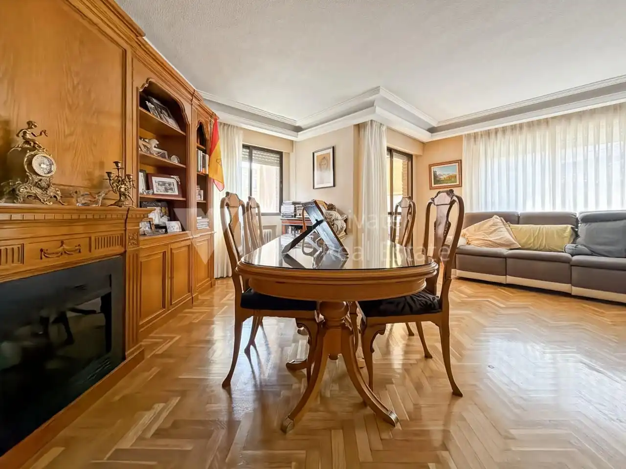 Comedor de Piso en venta en Alcobendas con Calefacción, Parquet y Terraza