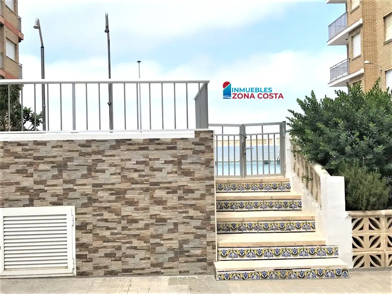 Planta baixa en venda a Platja de la Pobla de Farnals