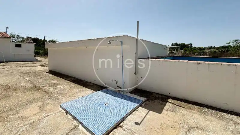 Piscina de Casa o xalet en venda en Turís amb Aire condicionat, Jardí privat i Terrassa