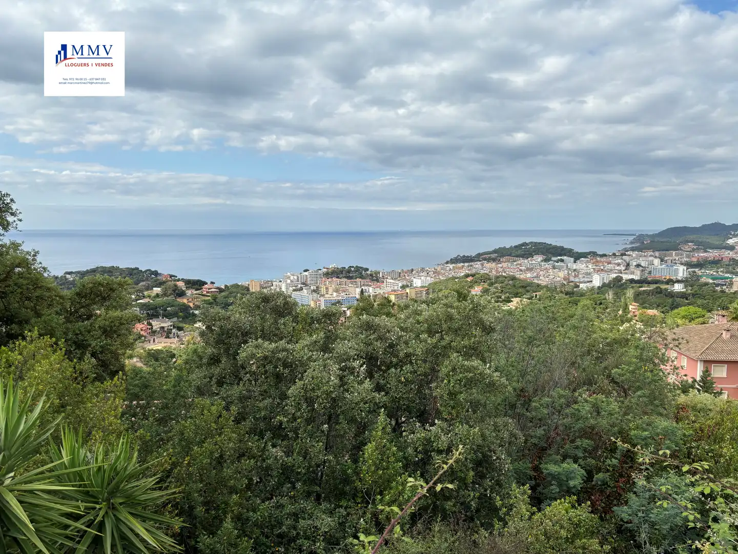 Terreno residencial en venta en Carrer Riu Fluvià 43