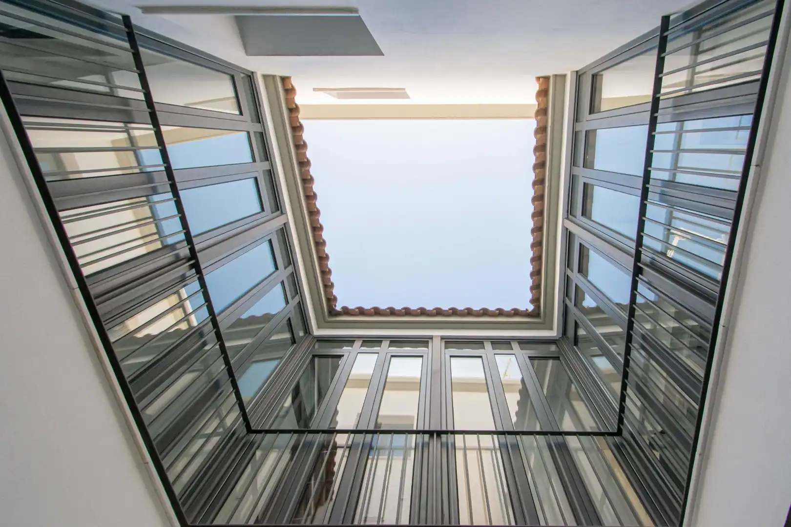 Vista exterior de Planta baixa en venda en Sevilla