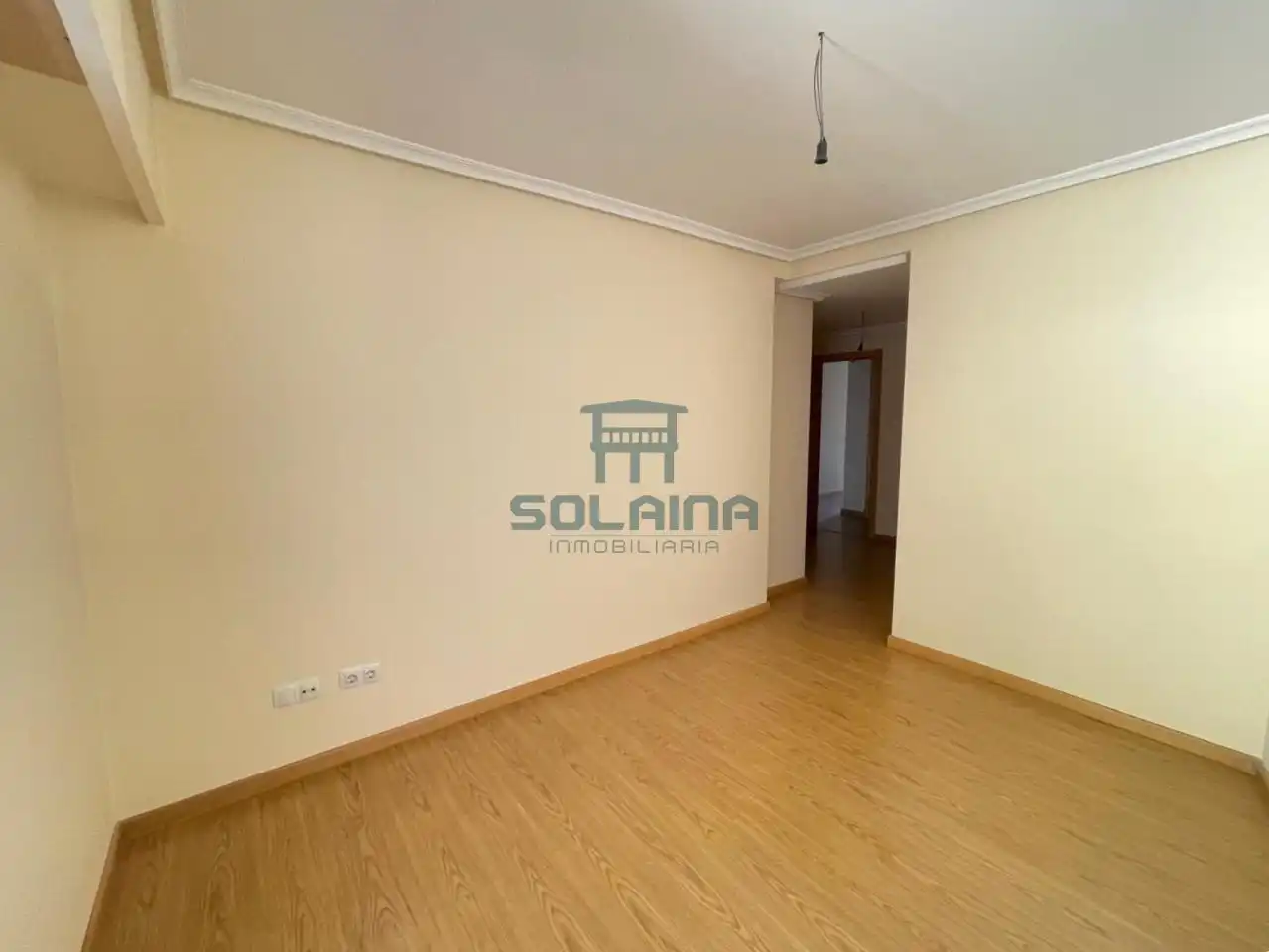 Flat with lift for sale in San Cibrao das Viñas, imagen 13