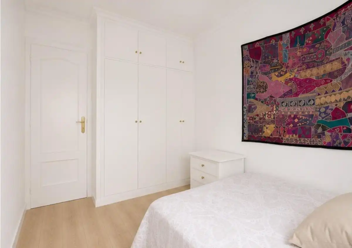 Apartamento de alquiler en Valdezarza