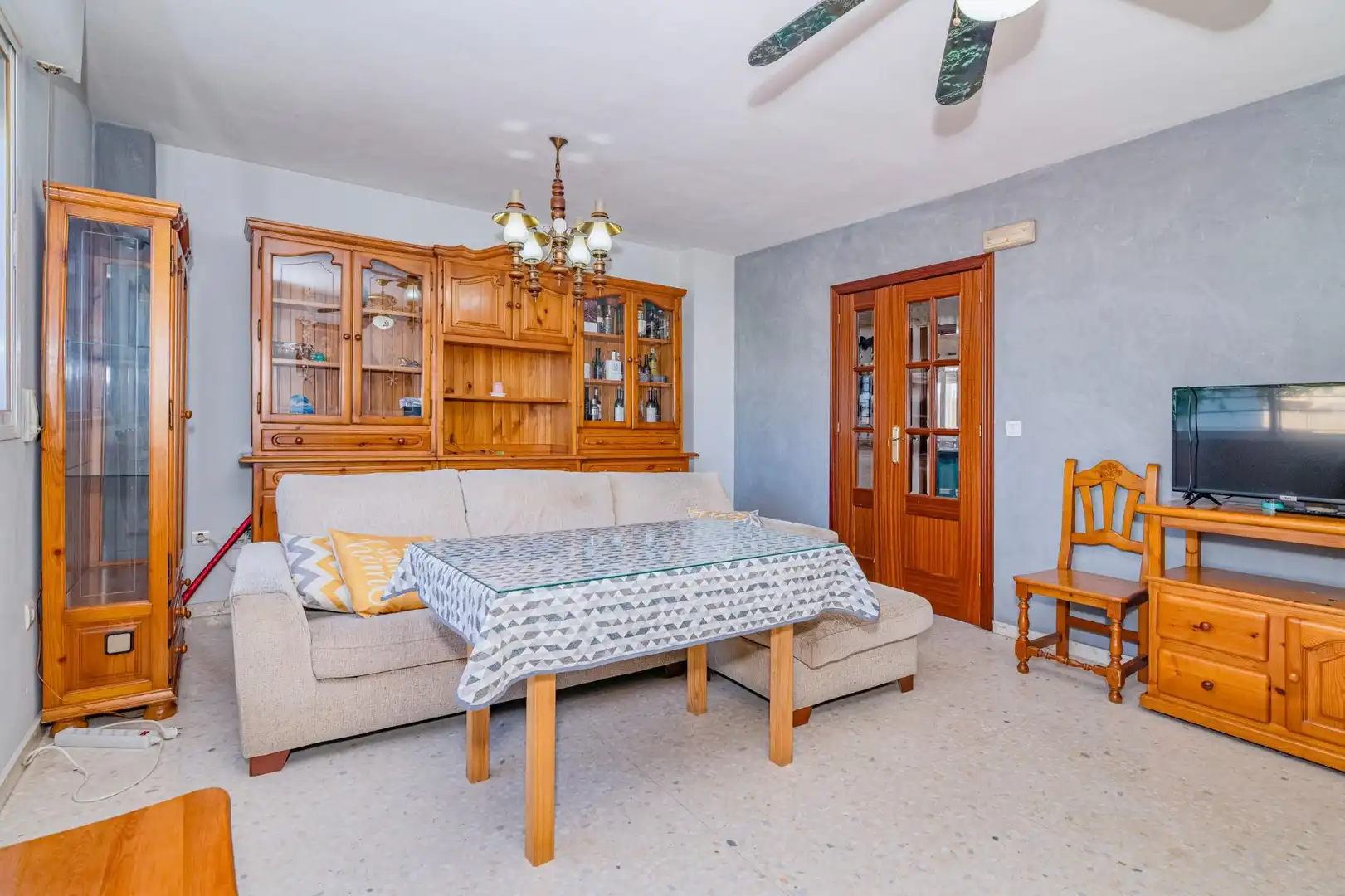Living room of Detached homes for sale in Cúllar Vega  with Storage room and Alarm