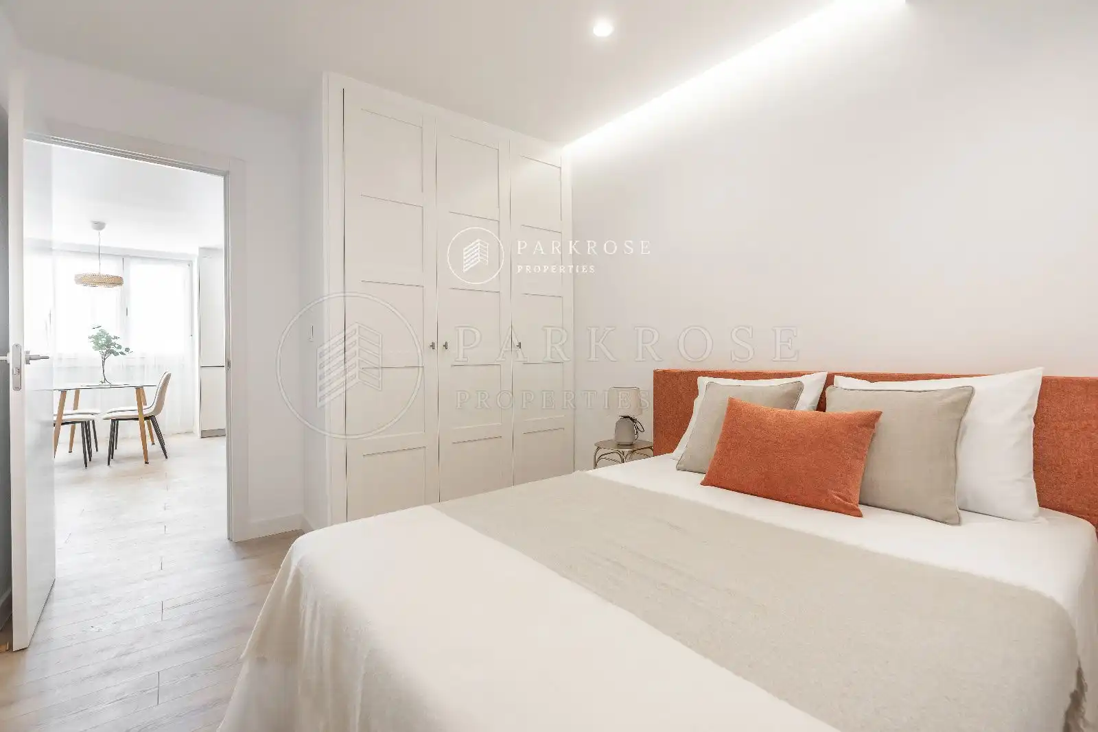 Bedroom of Flat for sale in Madrid  with Air Conditioner, Heating and Terrace