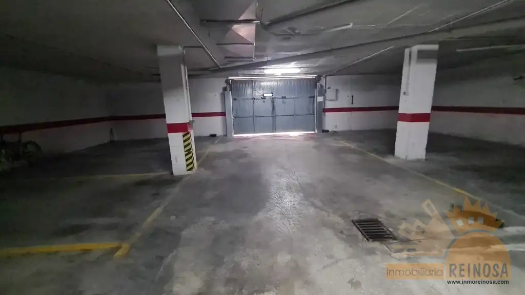 Aparcament de Pis en venda en Molina de Segura amb Moblat i Piscina comunitària