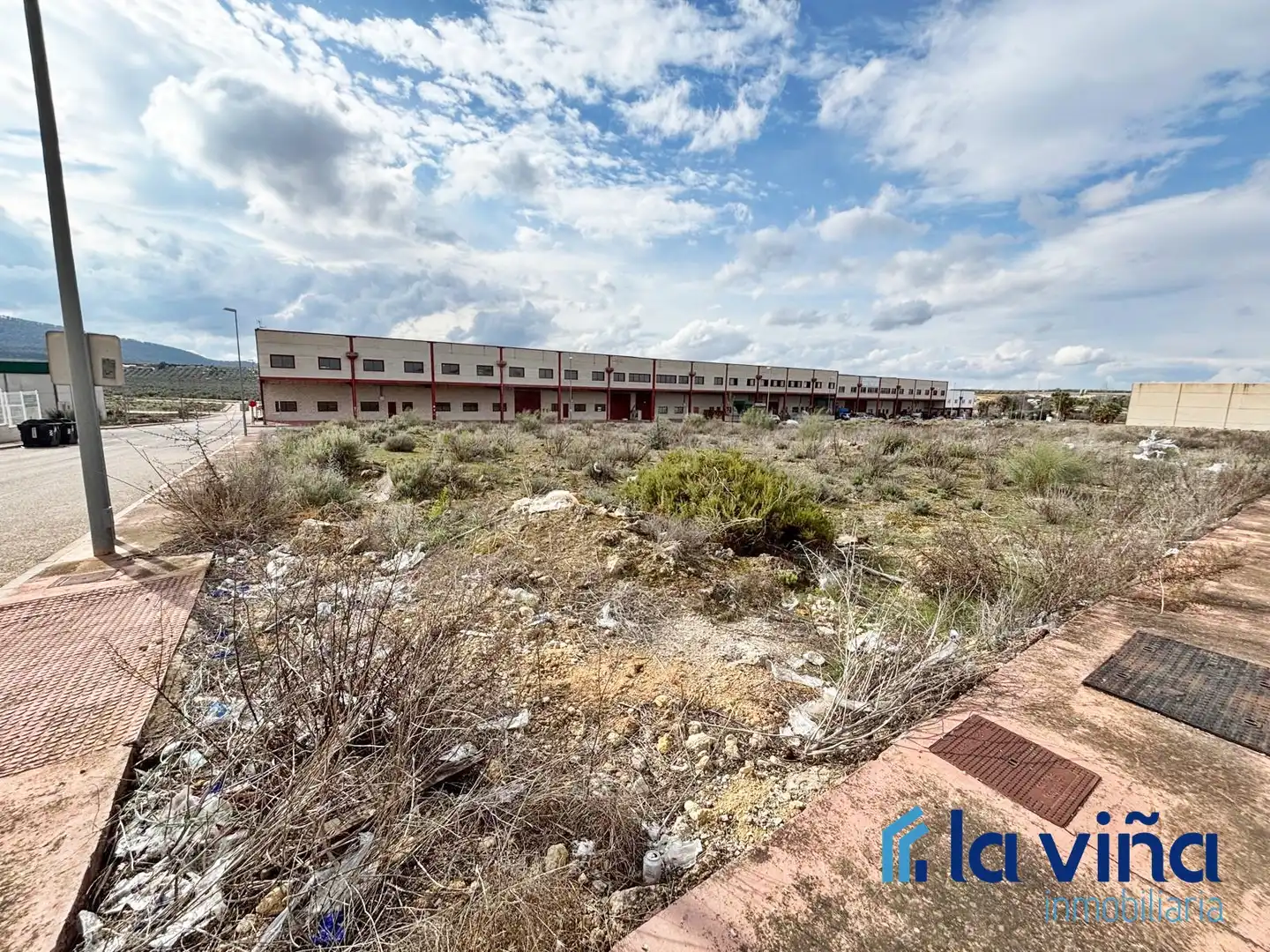 Industrial land for sale in Mollina, imagen 3