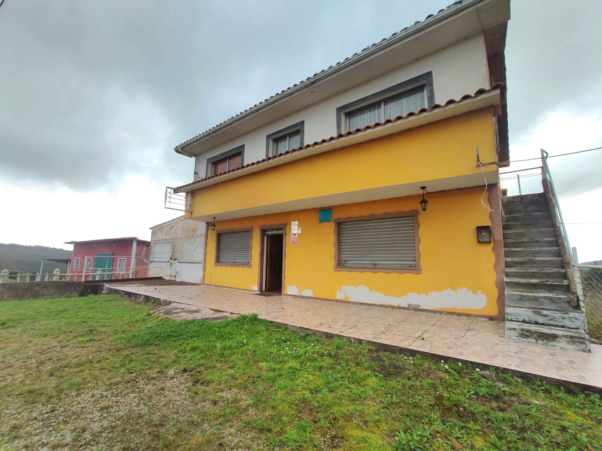 Vista exterior de Casa o xalet en venda en San Sadurniño amb Jardí privat