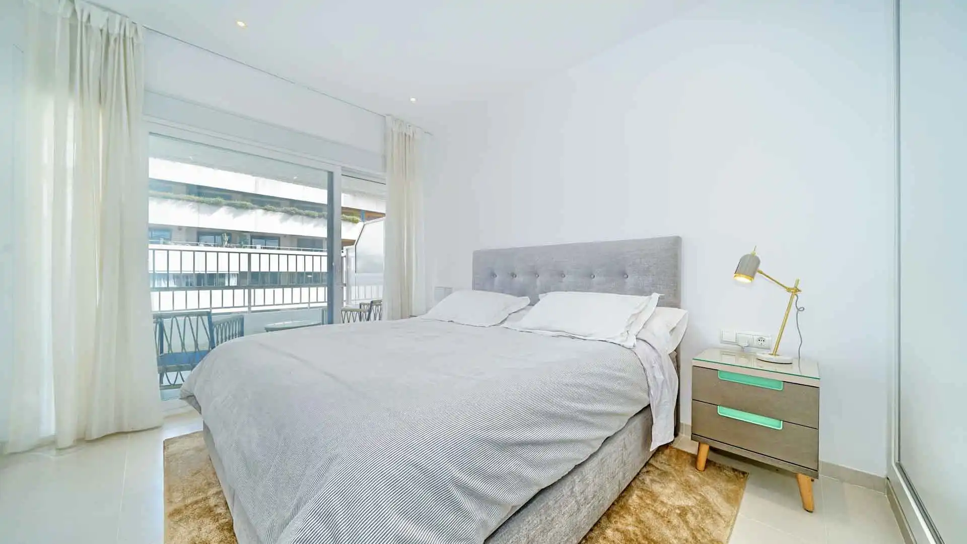 Habitación de Ático en venta en Marbella con Aire acondicionado, Terraza y Piscina