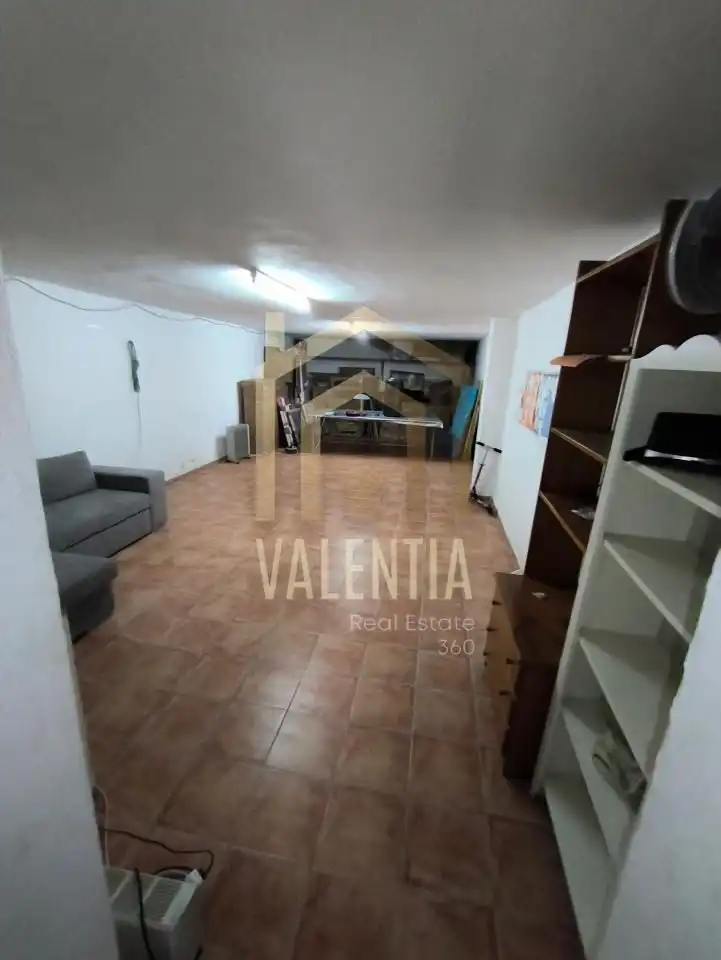 Houses for sale in Buñol  with Air Conditioner, Furnished and Alarm