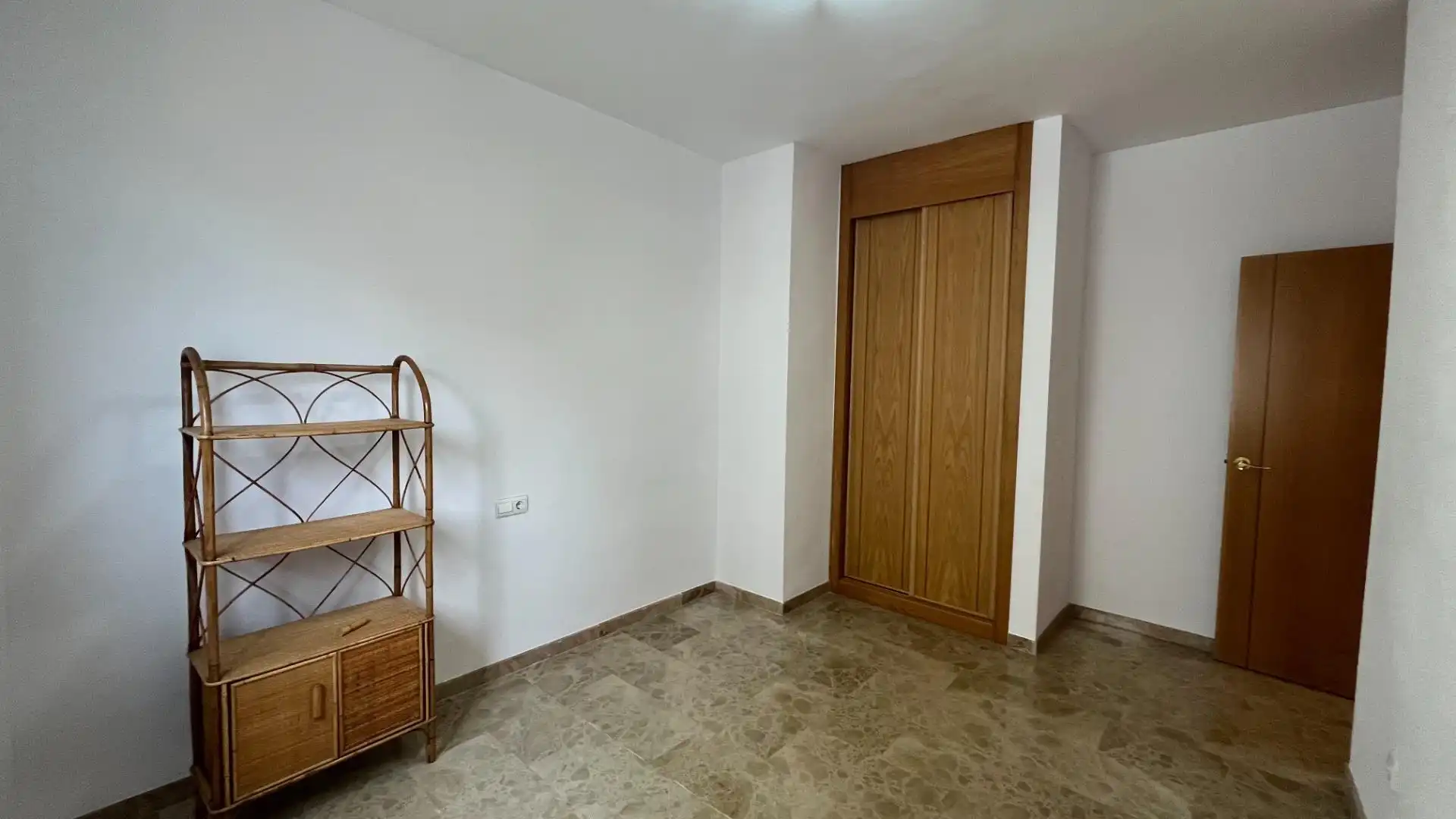 Schlafzimmer von Wohnungen zur Miete in Meliana, Valencia