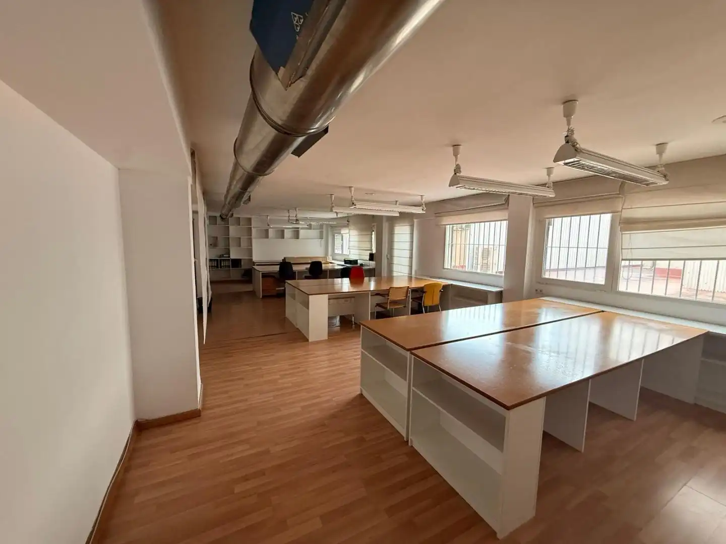 Office space with lift to rent in Passeig de les Germanies 98, imagen 9