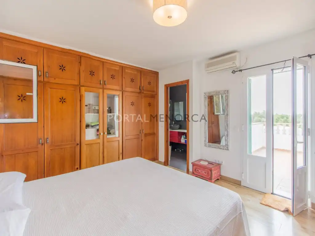 Dormitori de Casa o xalet en venda en Alaior amb Aire condicionat, Jardí privat i Piscina