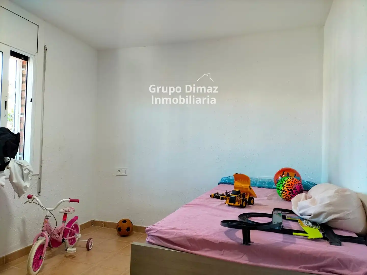 Exterior view of Flat for sale in Pineda de Mar  with Alarm