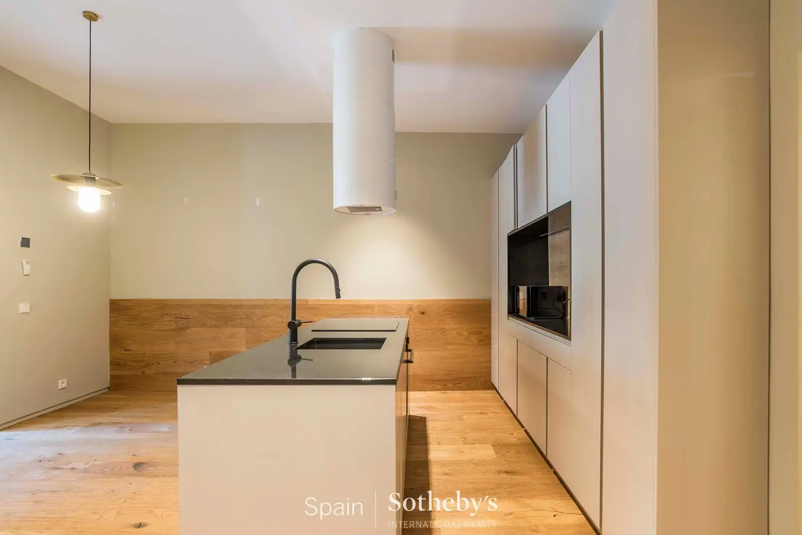 Apartments for sale in Calle de Lepanto, Palacio