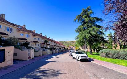 Exterior view of Single-family semi-detached for sale in Algete