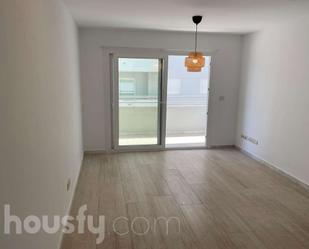 Living room of Flat to rent in Jerez de la Frontera  with Parquet flooring, Terrace and Balcony