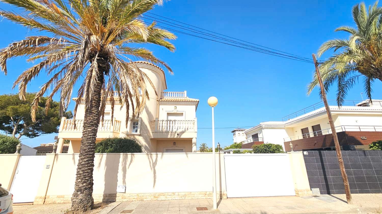 Exterior view of House or chalet for sale in Orihuela  with Air Conditioner, Heating and Terrace
