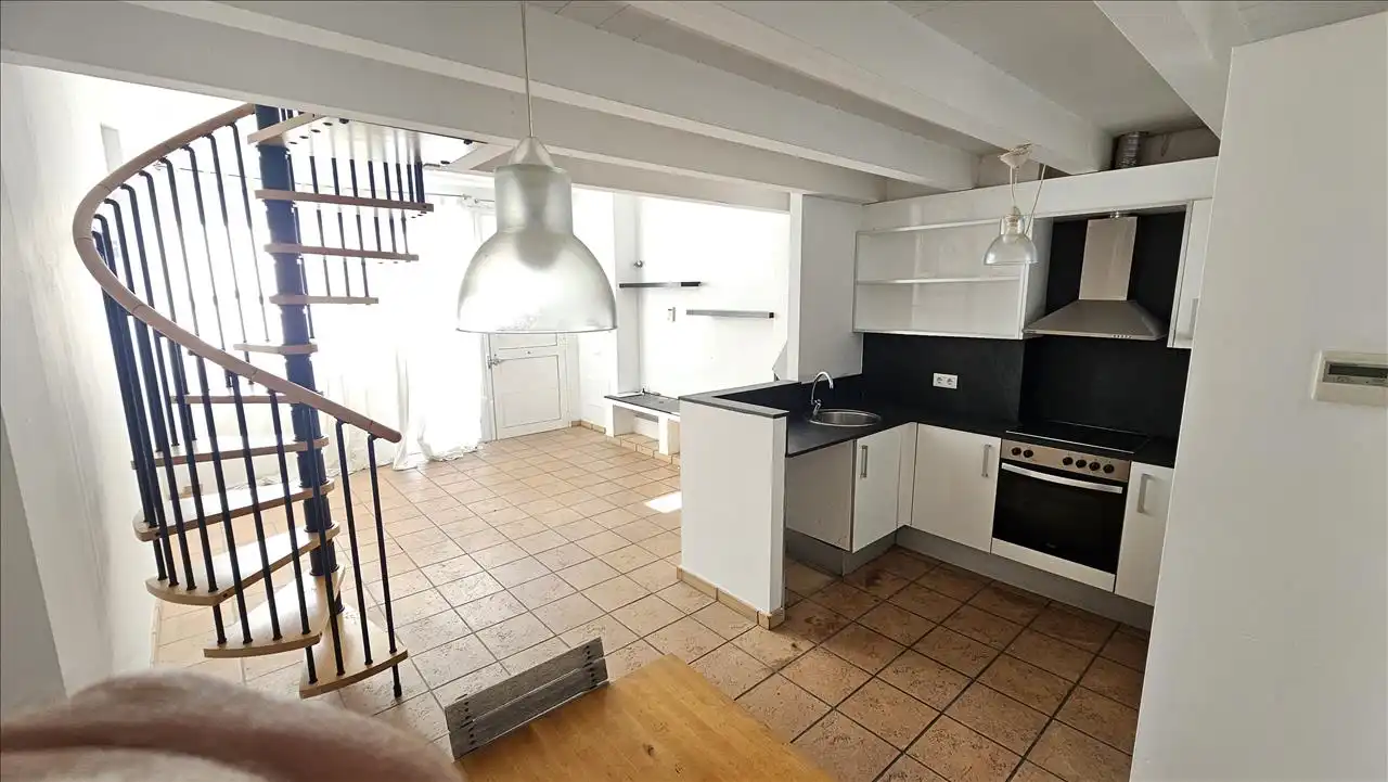 Küche von Maisonette zum Verkauf in Cadaqués mit Klimaanlage, Parkett und Terrasse