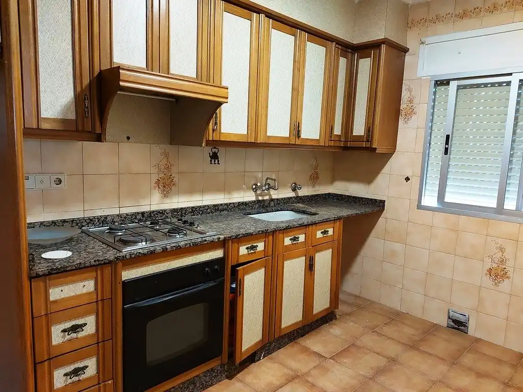 Commercial properties for sale in Domeño