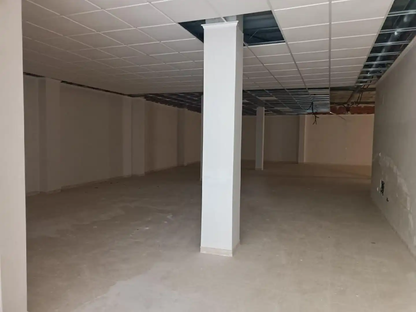 Local comercial en venta en Calle de Demetrio Poveda 15, imagen 11