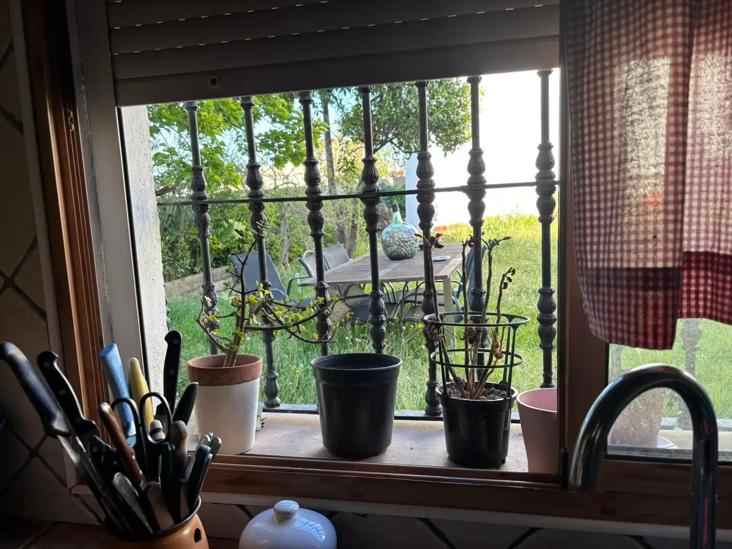 Balcony of Houses for sale in Algeciras  with Community pool