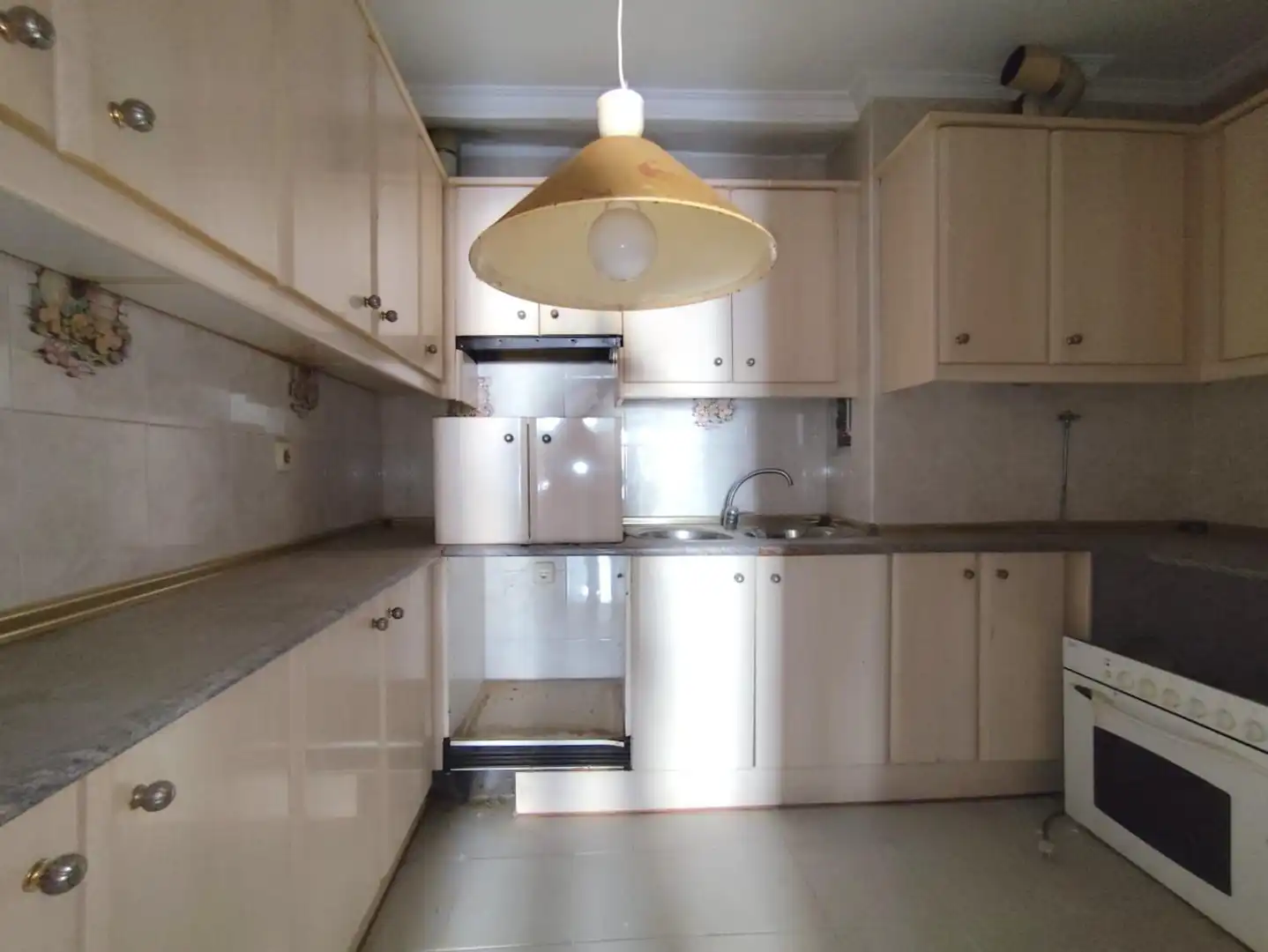 Casa amb terrassa en venda a Plaza Plaza Gabriel y Galán, imagen 5