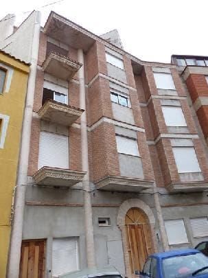 Vista exterior de Pis en venda en L'Alcora amb Terrassa