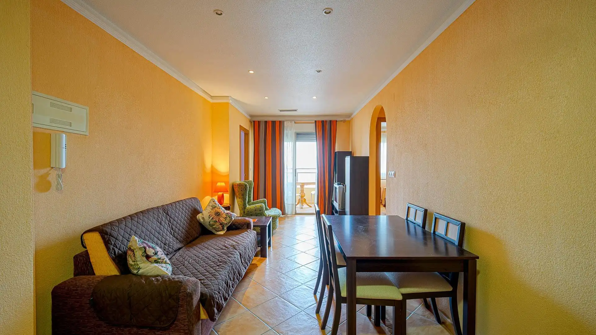 Sala de estar de Apartamento en venta en Formentera del Segura con Terraza y Piscina comunitaria